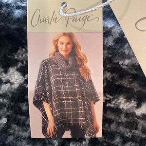 NWT! Charlie Paige Women’s Poncho Cowl Neck Soft Black Gray One Size
